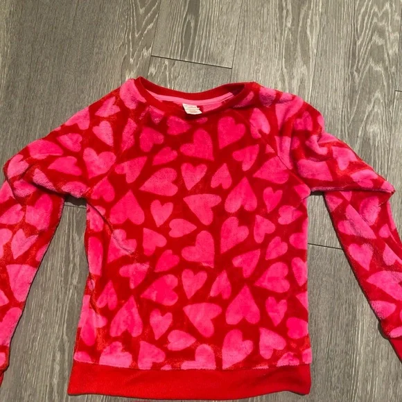 Cat & Jack Red and Pink Heart Pajama Set - Picture 4 of 5